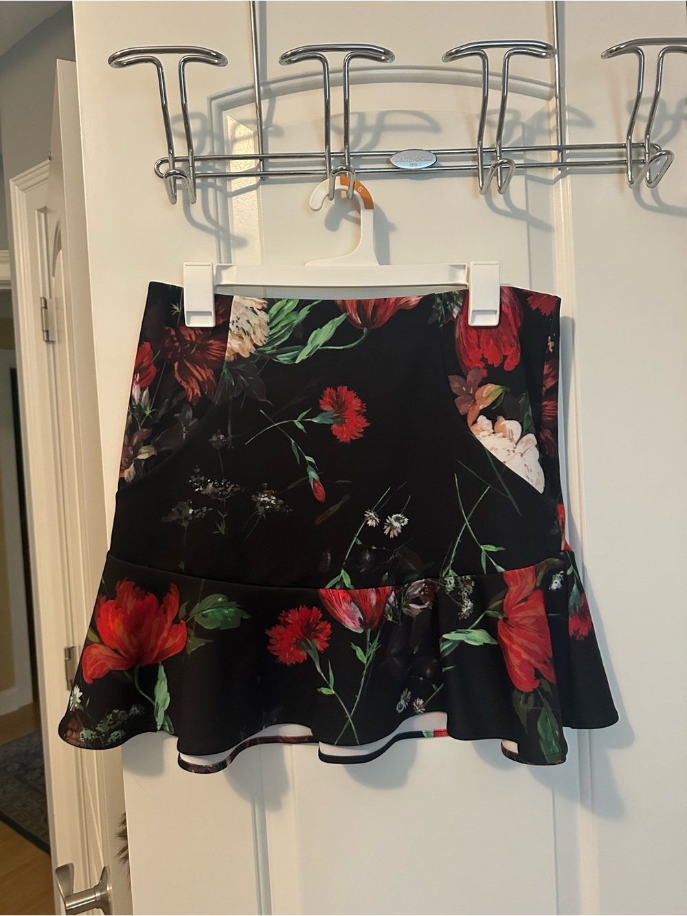 Express Floral Ruffle Hem Mini Skirt - Black with Red Floral